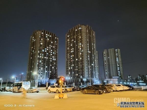 为强悍而生iQOO 3评测:凭实力“火出圈”的秘诀是?