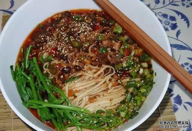 挂面最好吃的几种做法,连吃两顿都不腻,学会都可以开面馆了