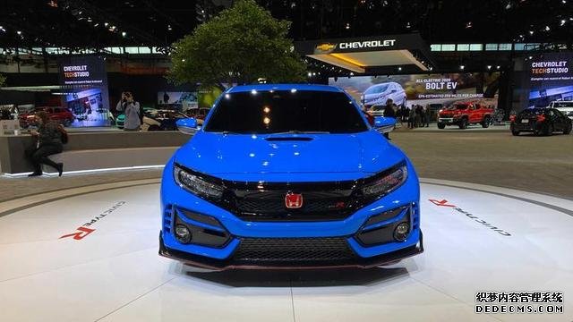 它来了!本田新思域TYPE R 2.0T发动机+6MT 你心动了吗?