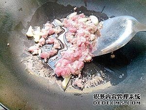 杂蔬肉末炒粉丝最好吃的做法,脆爽Q弹不粘锅,色香味俱全