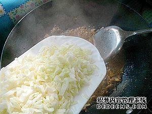 杂蔬肉末炒粉丝最好吃的做法,脆爽Q弹不粘锅,色香味俱全