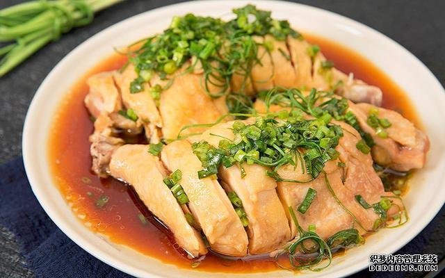 美食推荐:干锅茄子带鱼,茄饼蒸肉,葱油鸡腿,红烧冬瓜片