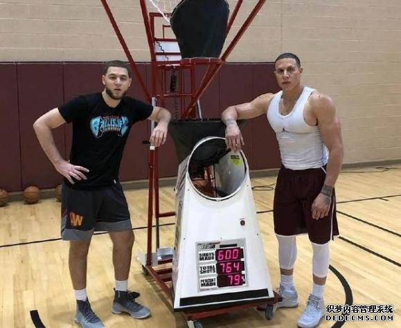 NBA退役生活不像土豪那样挥霍,品质却是极致!邓肯打猎还蹭饭