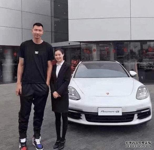 看看易建联的5辆座驾,有懂车的人吗,觉得哪辆车更适合他呢?