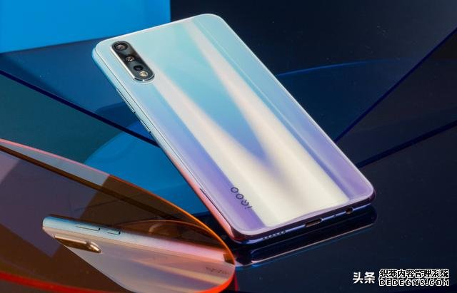 OPPO和vivo别乱买,真正懂行的人都看这3款手机,你买对了吗?