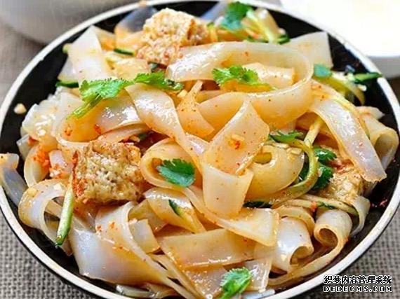 总结2020年春节最火热的4种食谱,简单实用,平时也能在家做起来