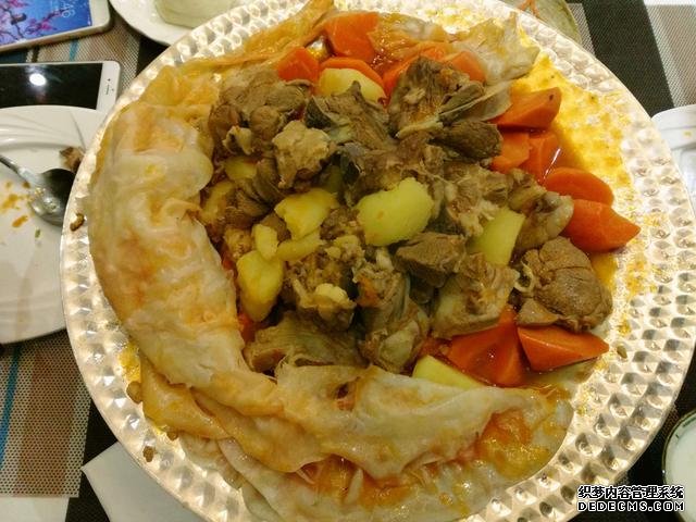 千里之行,始于“嘴”下--我在旅途中吃过的好吃的盘点