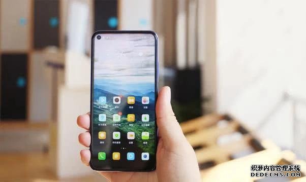 别瞧不上千元机,这四款“好评如潮”,你在用吗?