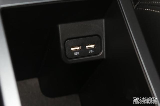 吉利帝豪配置如何?6.98万的指导价值得买吗?