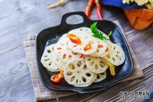 这8道家常菜,下饭又开胃,连着吃半个月都不会觉得腻