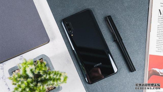 性能优越的国产手机,荣耀9Xpro从四个方面解析为什么它值得