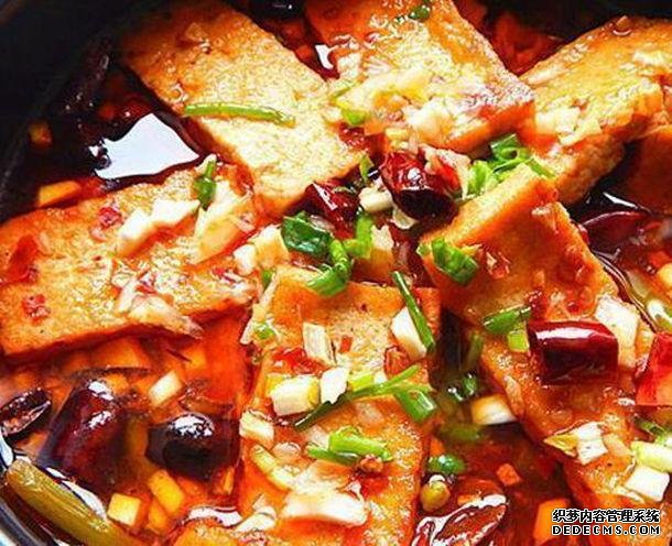 舌尖上的诱惑:烧椒拌牛肉、挂浆茄子、香芋丸,好味道在家做