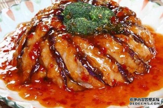舌尖上的诱惑:烧椒拌牛肉、挂浆茄子、香芋丸,好味道在家做