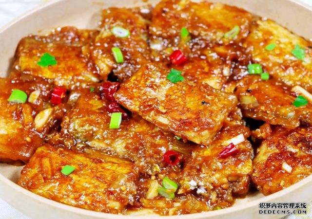 心情不好试试几道家常下酒菜,做法简单,鲜香入味,喝两杯解解闷