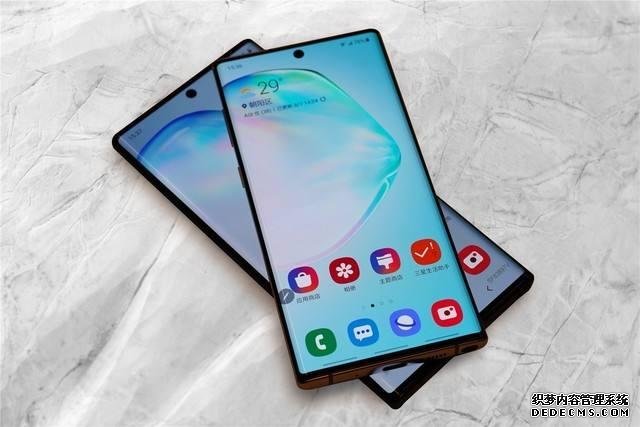 不支持5G 没有OLED屏幕 iPhone销量为何如此火爆?