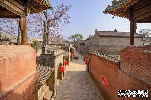 山西藏着一座神秘的古堡,有着独一无二的奇观!人少景还美