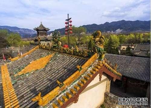 山西藏着一座神秘的古堡,有着独一无二的奇观!人少景还美