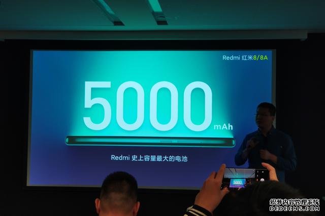 光便宜还不够:红米8降到699元起步,骁龙439,老人机、备机首选