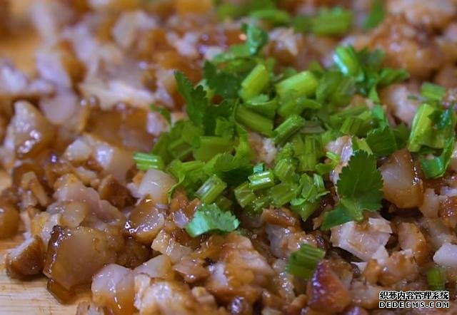 肉夹馍在家轻松做,馍香肉更香,一看就会,咋做都不废!