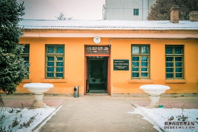新疆小众旅行地,绝不会迷路的城市,幸福感极强,游客都想定居