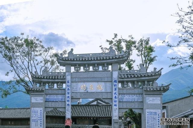 云南唯一的千年白族古镇,被老舍称为东方剑桥,究竟是怎样的?