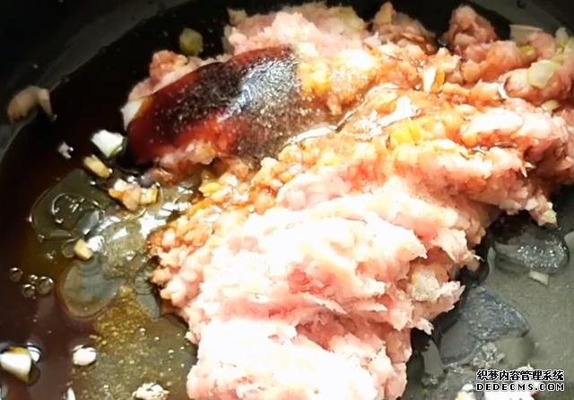 萝卜浑身都是宝,教你秘制新吃法,不炒不炖不炸,出锅全家流口水