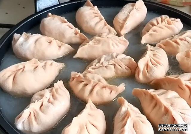 萝卜浑身都是宝,教你秘制新吃法,不炒不炖不炸,出锅全家流口水