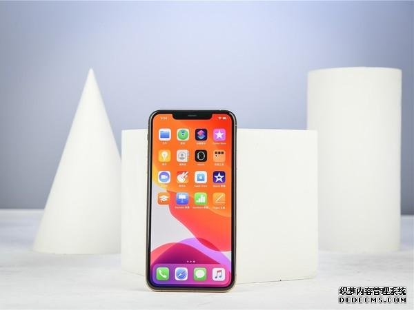 不是所有的手机都叫顶级旗舰 值得买的只有它们