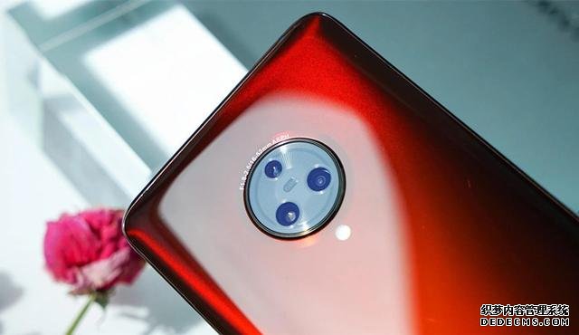 性能、颜值、5G兼具 vivo NEX 3S满足你对旗舰机的所有需求