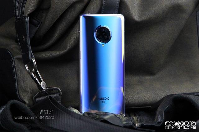 vivo NEX 3S性能全面提升,为何却“降价”售卖?缘由其实简单!