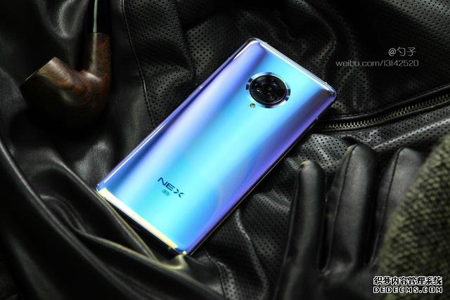 vivo NEX 3S性能全面提升,为何却“降价”售卖?缘由其实简单!
