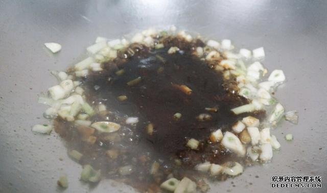 最正宗的蚝油生菜,快手简单还减肥,2块钱就能做一盘