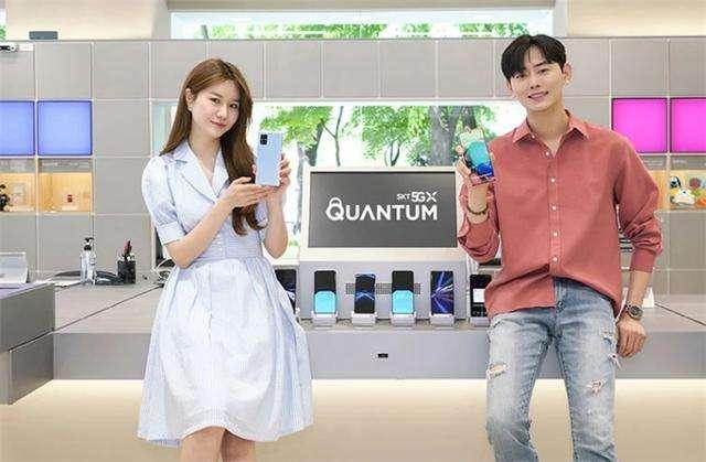 3750元!三星发布全球首款量子手机,真不是来闹着玩的?