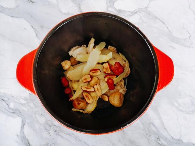 天麻炖鸡这样煲,我能喝三碗!