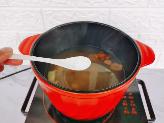 天麻炖鸡这样煲,我能喝三碗!