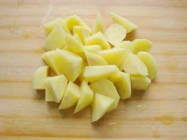 东北乱炖你吃过吗?土豆炖茄子,味道鲜美,做法简单,配方免费送