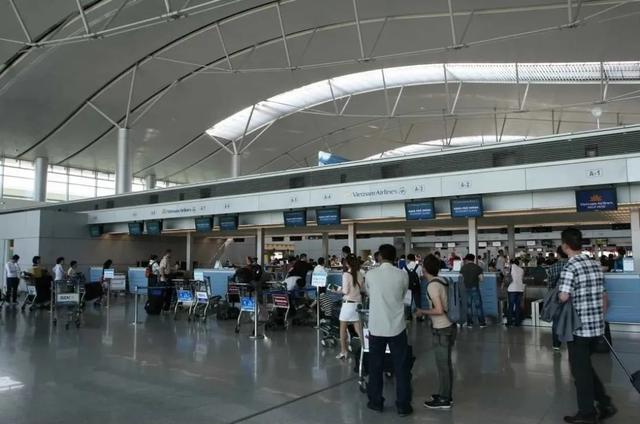 越南向80个国家“解封”,却对中国采取限制?越南人都看不下去了