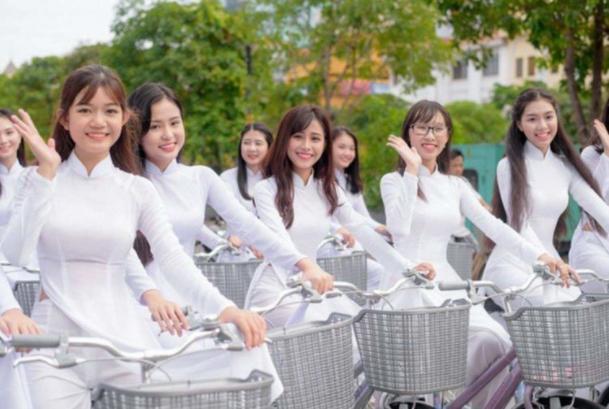 大量越南姑娘涌入中国,表面上是来旅游,实则另有目的!