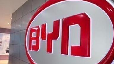 伟创力断供华为后,全厂放假,货车排了6公里远,现在已追悔莫及