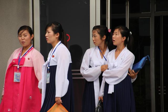 实拍朝鲜:游客镜头下朝鲜女人的真实形象