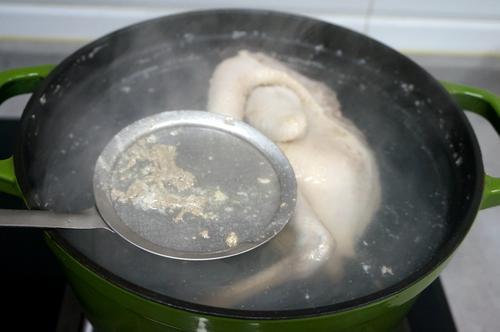 煲鸡汤,先焯水可就错了!掌握这“6招”,鸡汤鲜美鸡肉嫩滑