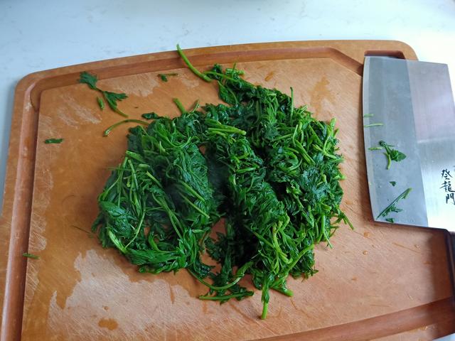 还在排队买青团?看看配料表,还是自己做吧,其实做法挺简单的