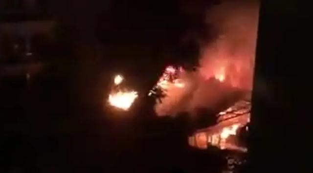 突发!伊朗首都又发生剧烈爆炸,几十人死伤