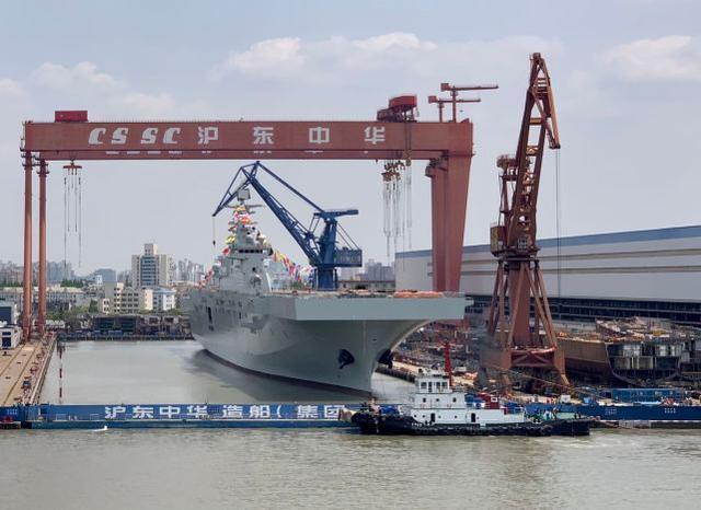 俄分析家:我们能向法国买西北风,为什么就不能找中国买075?
