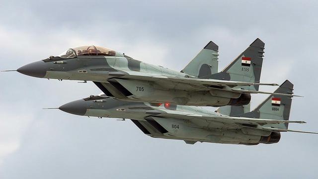 土耳其拒绝国际调停,越过红线激怒莫斯科,大批四代机猛烈空袭