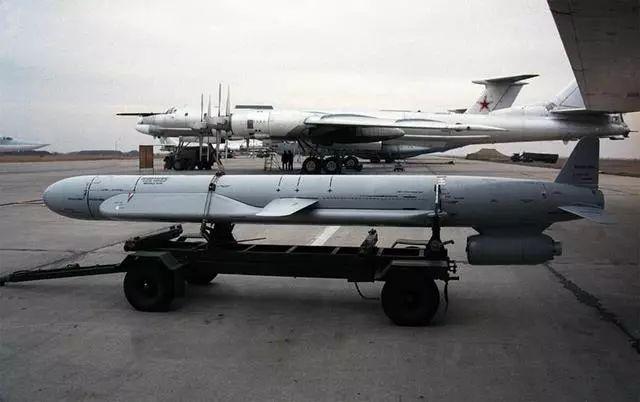 这才是大国作为!俄国空军以牙还牙:启动核轰炸巡航美国