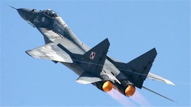 土耳其拒绝国际调停,越过红线惹怒莫斯科,四代机发起猛烈空袭