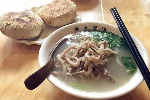 我国哪里的羊汤最好喝?这“三地”比较出名,吃法各有千秋