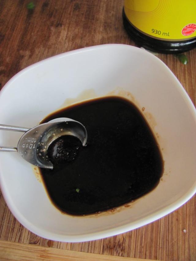 教你做“鱼香包菜”,比饭店的还好吃,配上大米饭大口吃,真香