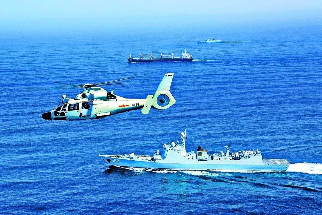 用心险恶,美军方提出混合海上战争概念,专家:中国商船面临危险